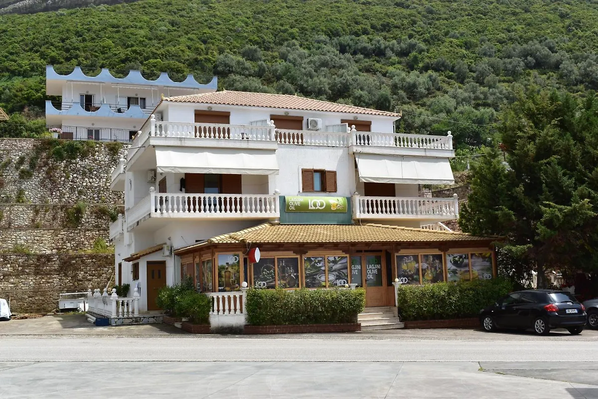 The Kompleks Angjelo aparthotel building in Lukovë
